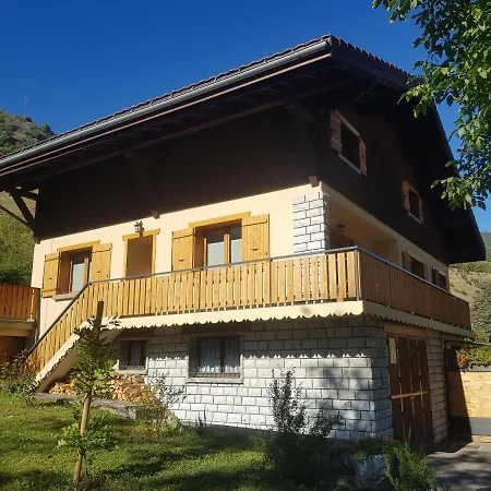 Alpstuga Gîte des Ours&SPA - Paradiski