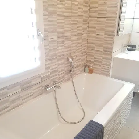 Avec Jacuzzi, Billard, Jardin Clos, Proche Paradiski בקתה לה פלאנייה